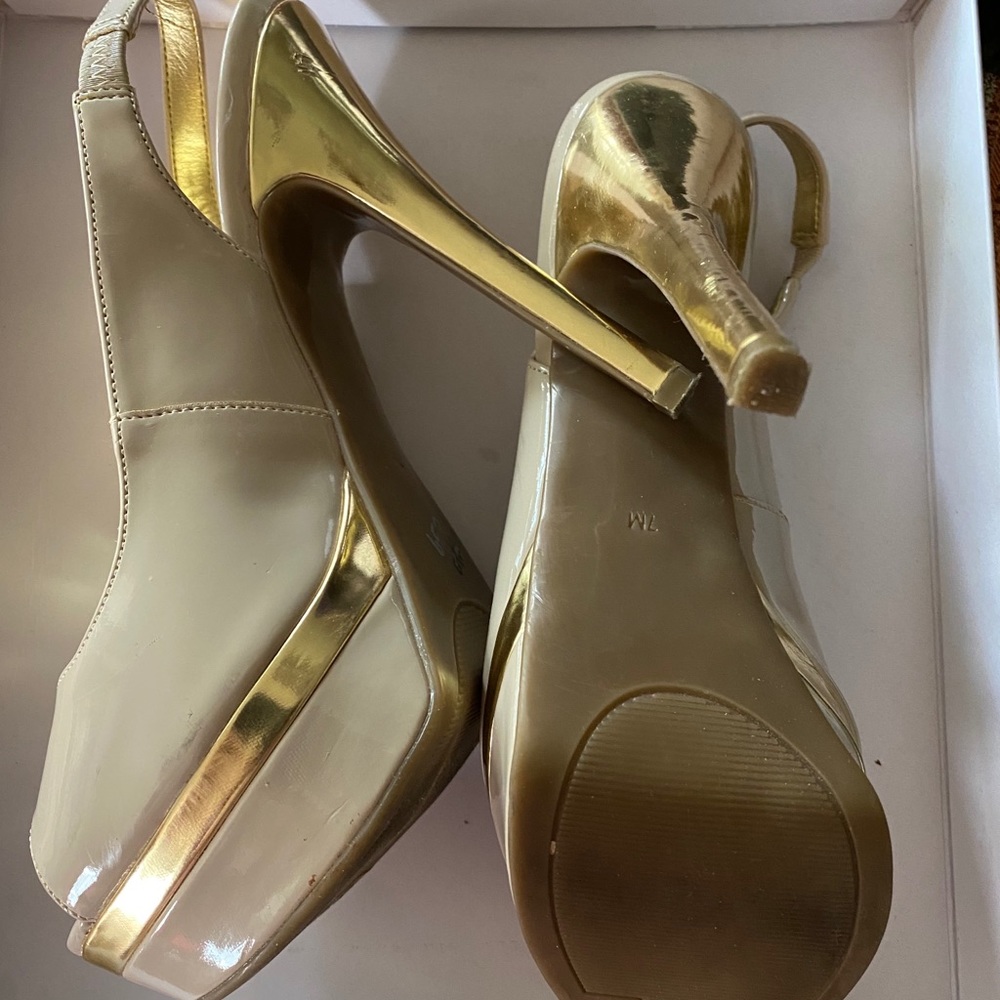 Shoes - Picture 2 of 2
